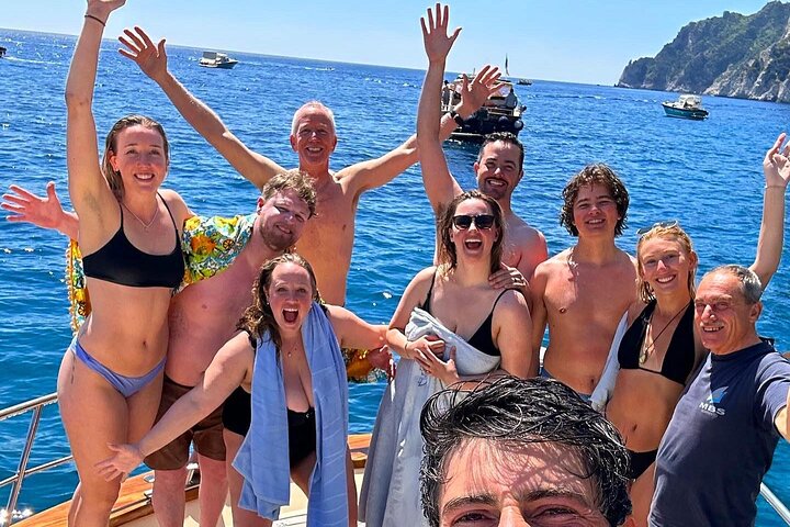 Båttur i liten grupp till Capri från Sorrento, med bad och ö-utforskning, foto 19 | wizardtrip
