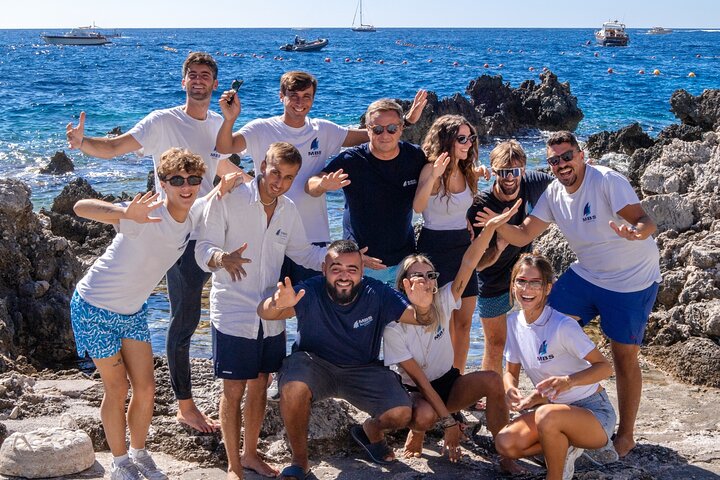 Small group boat tour along the Amalfi Coast from Sorrento, visiting Positano and Amalfi, photo 20 | wizardtrip