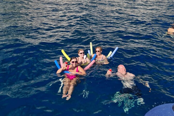 Small group boat tour to Capri from Sorrento, featuring the Blue Grotto and coastal sights, photo 10 | wizardtrip