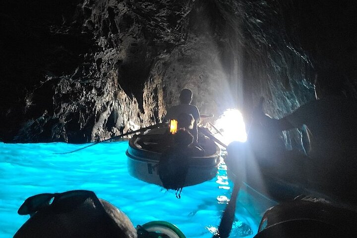 Small group boat tour to Capri from Sorrento, featuring the Blue Grotto and coastal sights, photo 16 | wizardtrip