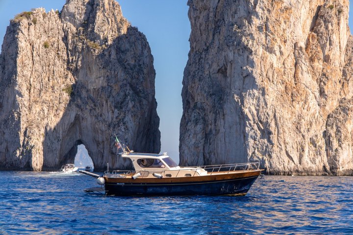 Small group boat tour to Capri from Sorrento, featuring the Blue Grotto and coastal sights, photo 30 | wizardtrip