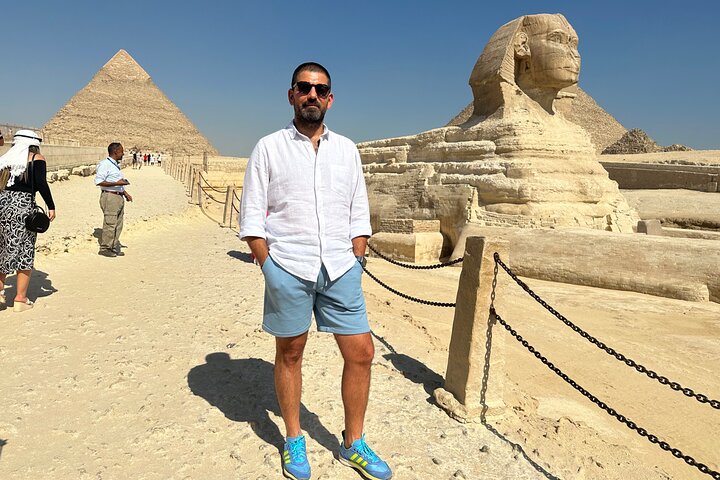 Explore as antigas Pirâmides de Gizé, a Esfinge e desfrute de um passeio de camelo neste tour privado completo do Cairo, foto 6 | wizardtrip