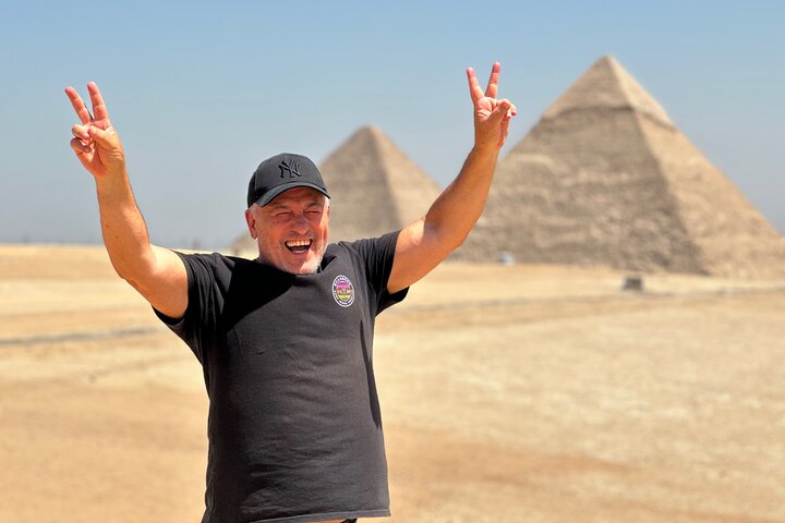 Explore as antigas Pirâmides de Gizé, a Esfinge e desfrute de um passeio de camelo neste tour privado completo do Cairo, foto 9 | wizardtrip