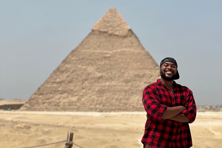 Explore as antigas Pirâmides de Gizé, a Esfinge e desfrute de um passeio de camelo neste tour privado completo do Cairo, foto 15 | wizardtrip