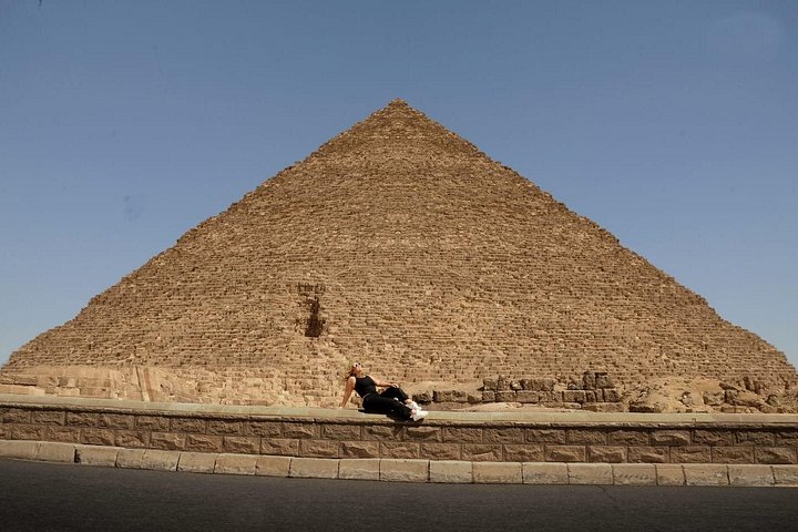 Explore as antigas Pirâmides de Gizé, a Esfinge e desfrute de um passeio de camelo neste tour privado completo do Cairo, foto 29 | wizardtrip