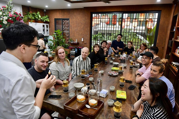 Hanoi Coffee Workshop: Taste Salt, Coconut and Egg Coffee | wizardtrip