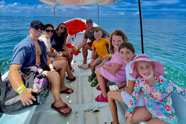 Visite privée à Roatan : parc animalier, plongée et plage de West Bay, photo 12 | wizardtrip