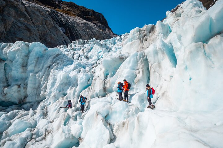 Upplev en spännande helikoptertur och glaciärvandring på Nya Zeelands Fox Glacier, foto 9 | wizardtrip