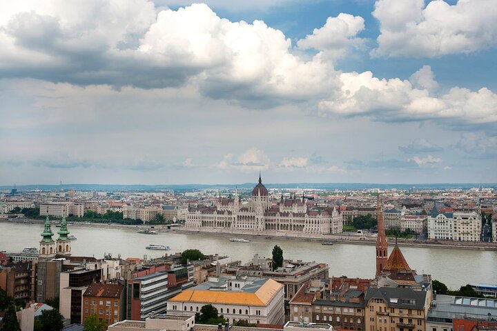 Private full-day sightseeing tour of Budapest's landmarks, including Buda Castle and Parliament, photo 6 | wizardtrip