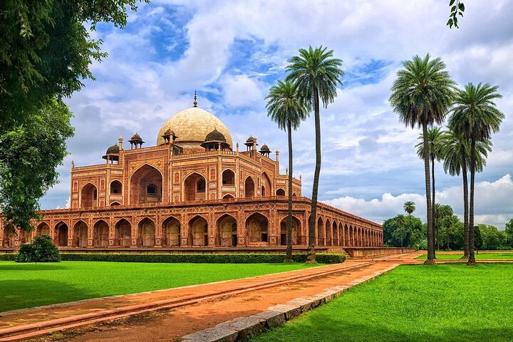 Utforska historiska platser och livliga marknader på en guidad tur i Gamla och Nya Delhi, foto 8 | wizardtrip