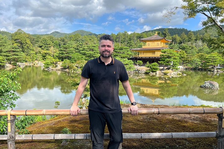 Guidet tidlig morgentur til Kyotos Fushimi Inari Shrine, Arashiyama bambusskog og Kinkakuji, foto 14 | wizardtrip