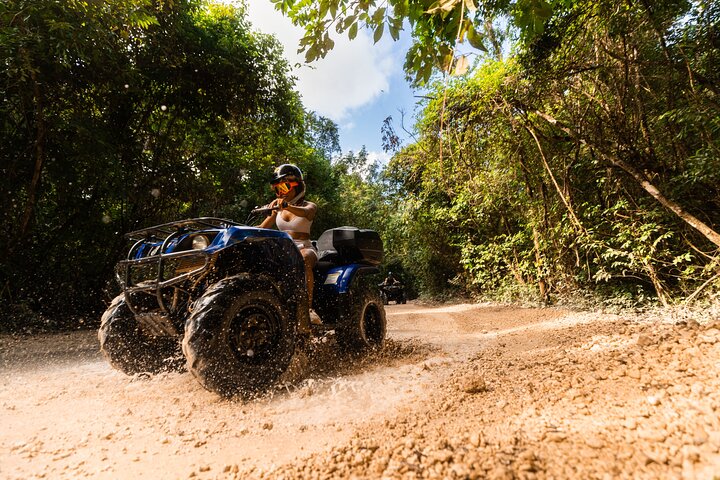 Emocionante paseo en quad por la jungla, aventura de tirolina y refrescante baño en cenote en Cancún, foto 8 | wizardtrip