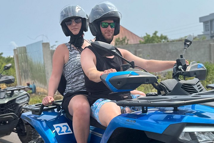 Quad biking eventyr på Zanzibar, udforskning af landsbyer og strande som Kendwa, foto 40 | wizardtrip