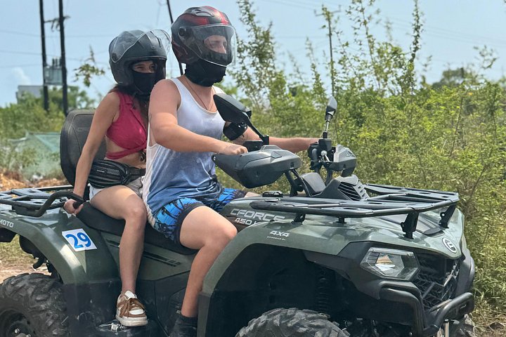 Quad biking eventyr på Zanzibar, udforskning af landsbyer og strande som Kendwa, foto 41 | wizardtrip