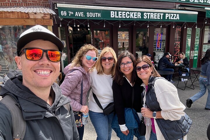 Uma exploração culinária e cultural do Greenwich Village de Nova York, com marcos icônicos e deliciosas degustações, foto 9 | wizardtrip