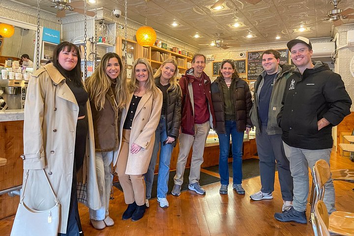 Uma exploração culinária e cultural do Greenwich Village de Nova York, com marcos icônicos e deliciosas degustações, foto 11 | wizardtrip