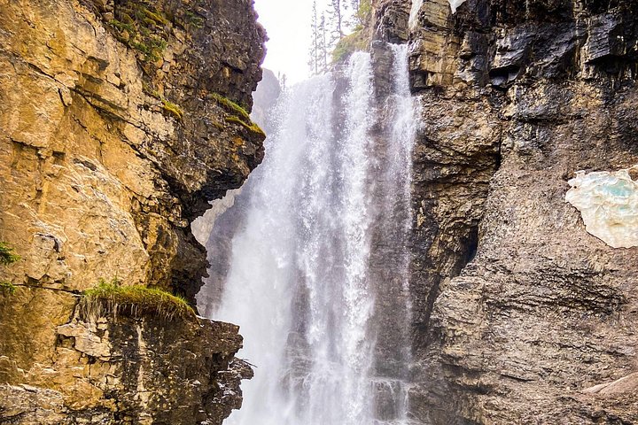 Tour panorámico por las cascadas, lagos y miradores icónicos del Parque Nacional de Banff, foto 9 | wizardtrip