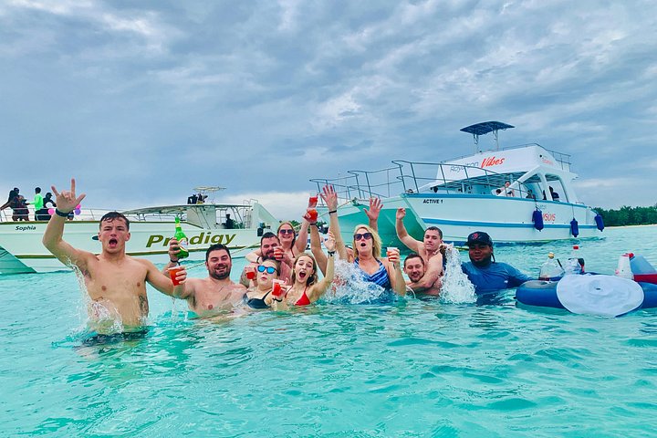 Privat katamaran cruise i Punta Cana med snorkling, delfinsafari og frokost, foto 22 | wizardtrip