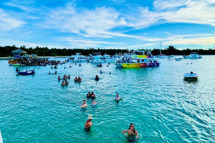 Privat katamaran cruise i Punta Cana med snorkling, delfinsafari og frokost, foto 24 | wizardtrip