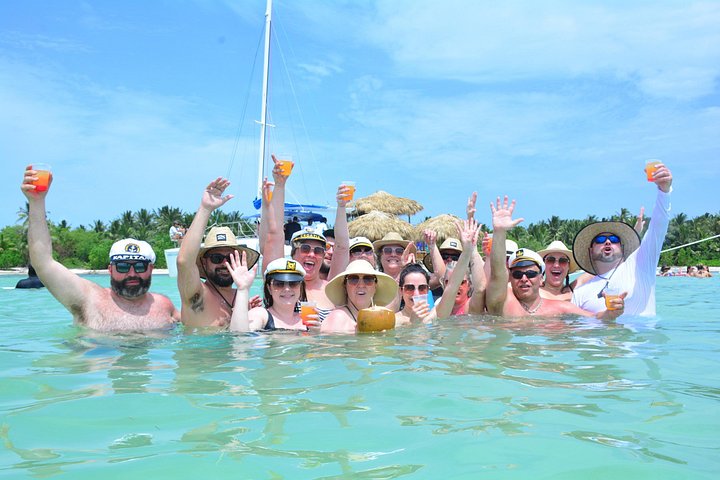 Privat katamaran cruise i Punta Cana med snorkling, delfinsafari og frokost, foto 29 | wizardtrip