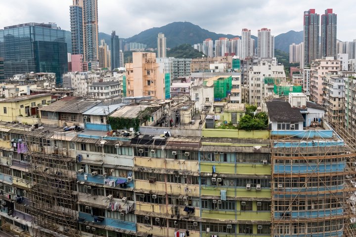 Visite guidée explorant les appartements subdivisés et les logements en cage dans le district de Sham Shui Po à Hong Kong, photo 9 | wizardtrip