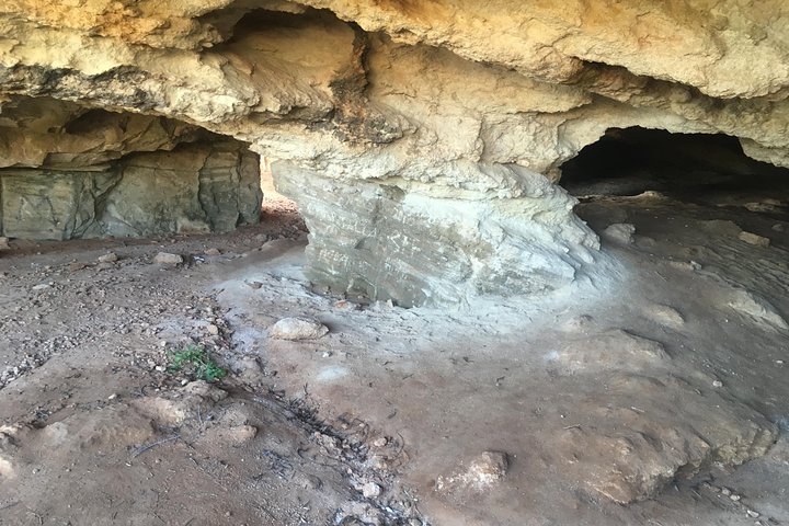 Aventure en jeep explorant des grottes marines, des ponts naturels et des plages à Ayia Napa, Chypre, photo 10 | wizardtrip
