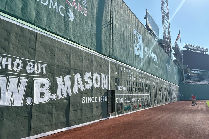Recorre el histórico Fenway Park en Boston, hogar de los Red Sox, y aprende sobre la historia del béisbol, foto 7 | wizardtrip