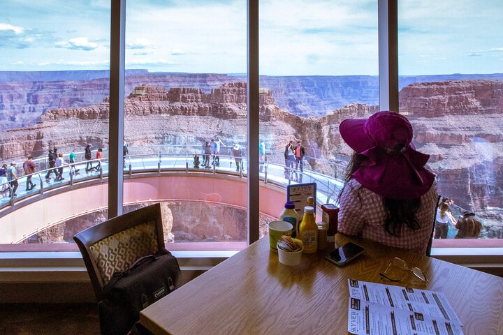 Grand Canyon West Rim tour from Las Vegas featuring the Hoover Dam and Skywalk, photo 8 | wizardtrip