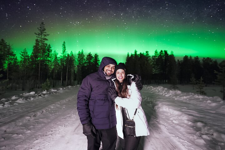 Chase the Northern Lights in Rovaniemi with a small group, professional photos, and a refund guarantee, photo 15 | wizardtrip