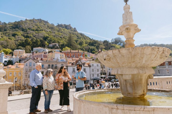 Explorez la région magique de Sintra, y compris le coloré Palais de Pena et la mystique Quinta da Regaleira, lors d'une visite guidée depuis Lisbonne, photo 23 | wizardtrip