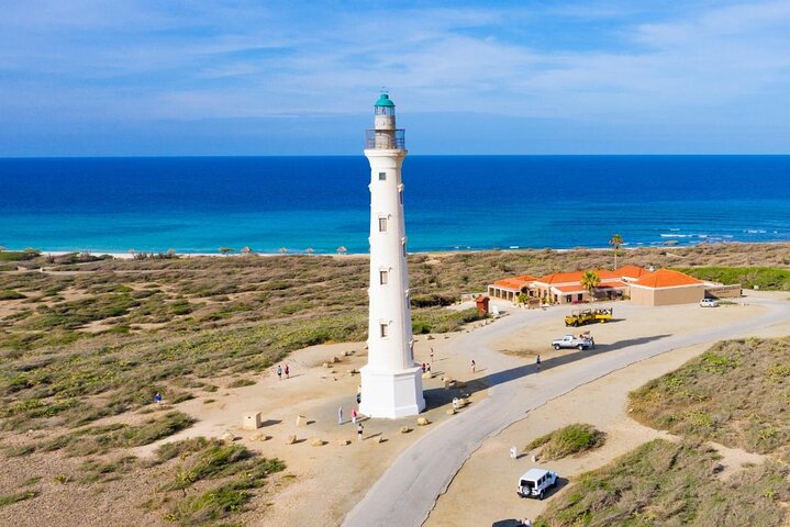 Aruba island safari adventure tour with lighthouse, natural bridge, and baby beach, photo 6 | wizardtrip