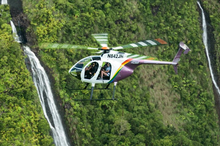60-Minute Doors-Off Kauai Helicopter Adventure | wizardtrip