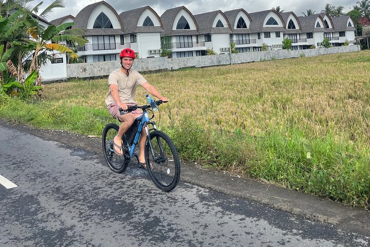 E-Bike-Tour durch die Reisterrassen und Dörfer von Ubud, Indonesien, Foto 27 | wizardtrip