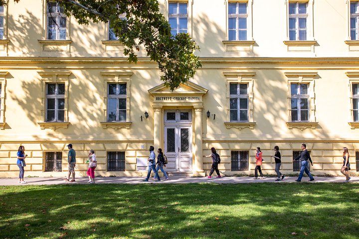 Excursion d'une journée explorant les villes historiques, les monastères et les forteresses de Serbie du Nord au départ de Belgrade, photo 18 | wizardtrip