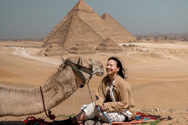 Iconic Giza Pyramids photoshoot with horse, camel, and Sphinx in Egypt, photo 6 | wizardtrip