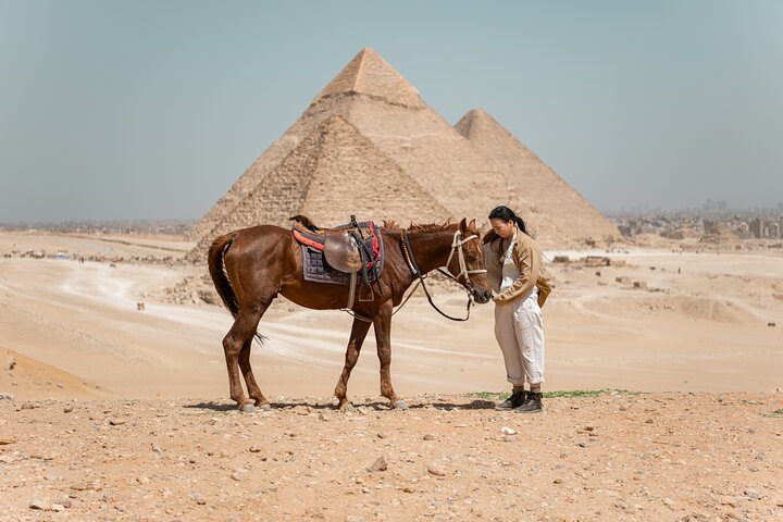 Iconic Giza Pyramids photoshoot with horse, camel, and Sphinx in Egypt, photo 8 | wizardtrip
