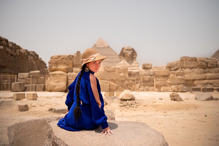 Iconic Giza Pyramids photoshoot with horse, camel, and Sphinx in Egypt, photo 11 | wizardtrip