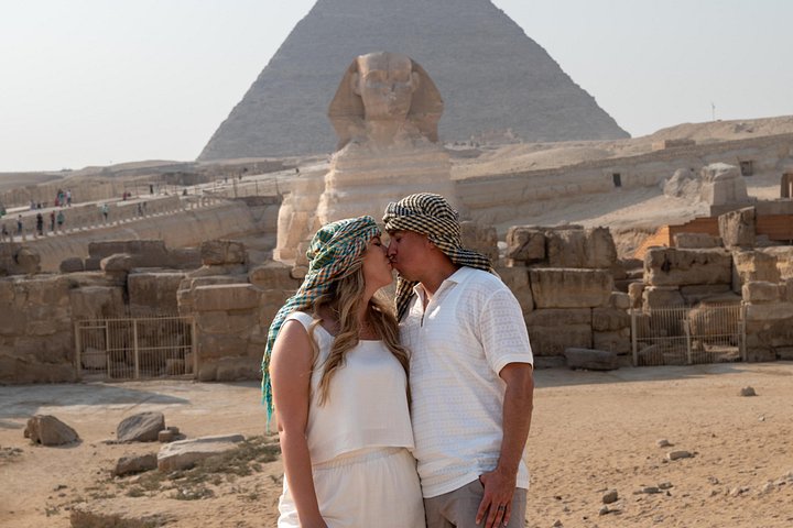 Iconic Giza Pyramids photoshoot with horse, camel, and Sphinx in Egypt, photo 29 | wizardtrip