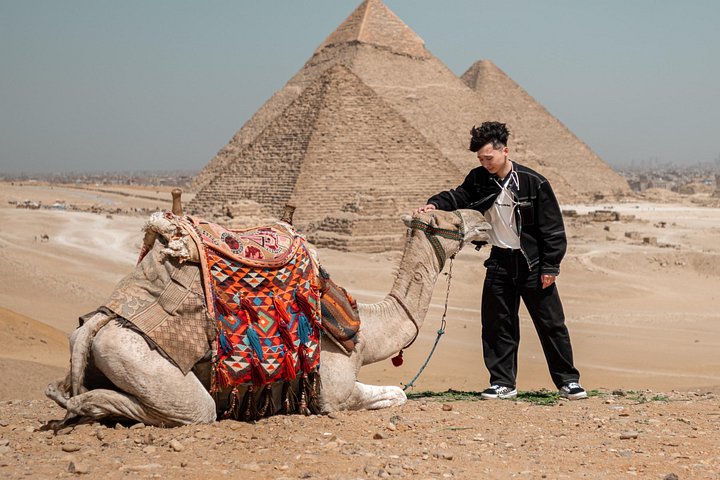 Iconic Giza Pyramids photoshoot with horse, camel, and Sphinx in Egypt, photo 36 | wizardtrip