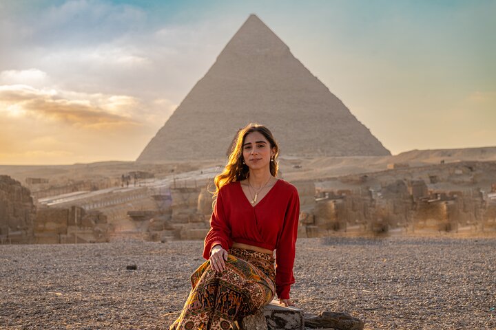 Iconic Giza Pyramids photoshoot with horse, camel, and Sphinx in Egypt, photo 41 | wizardtrip
