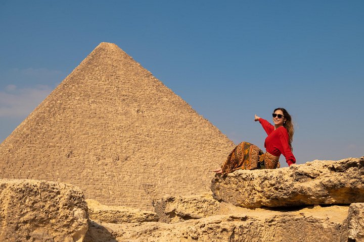 Iconic Giza Pyramids photoshoot with horse, camel, and Sphinx in Egypt, photo 48 | wizardtrip