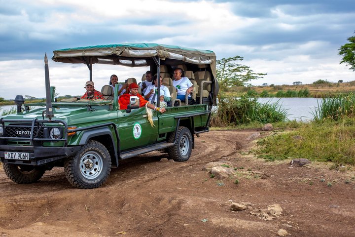 Nairobi National Park half-day tour featuring wildlife viewing and city skyline, photo 9 | wizardtrip