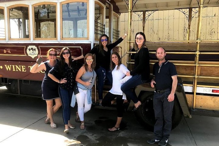 Openluchttour per trolley door de wijngaarden van Sonoma Valley met wijnproeverijen en schilderachtige uitzichten, foto 7 | wizardtrip