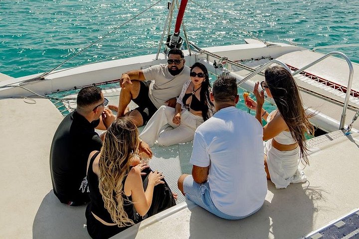 Katamaran seiling og snorkeltur på Aruba med solnedgangsutsikt og BBQ-middag, foto 22 | wizardtrip