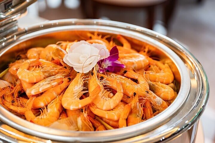 Luxuriöse Tageskreuzfahrt in der Halong-Bucht mit Höhlenbesichtigung, Inselbesuchen und Mittagsbuffet, Foto 25 | wizardtrip