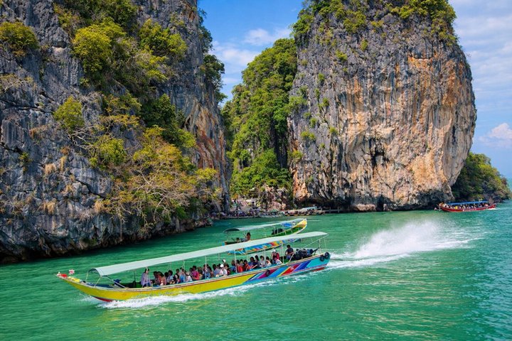 Passeio de lancha rápida na Baía de Phang Nga, Tailândia, visitando a Ilha James Bond e grutas marinhas, foto 16 | wizardtrip