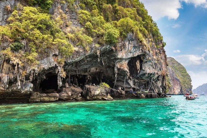 Speedboottocht naar Phi Phi en Bamboo eilanden vanuit Phuket, Thailand, met snorkelen en prachtige stranden, foto 11 | wizardtrip