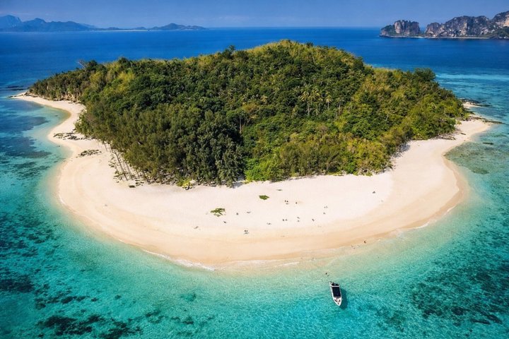 Speedboottocht naar Phi Phi en Bamboo eilanden vanuit Phuket, Thailand, met snorkelen en prachtige stranden, foto 19 | wizardtrip