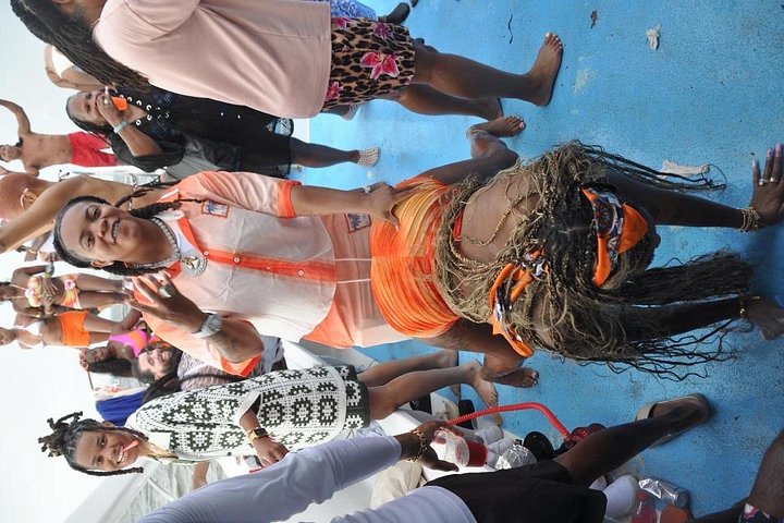 Hip Hop party boat cruise alleen voor volwassenen met DJ en open bar in Punta Cana, foto 23 | wizardtrip