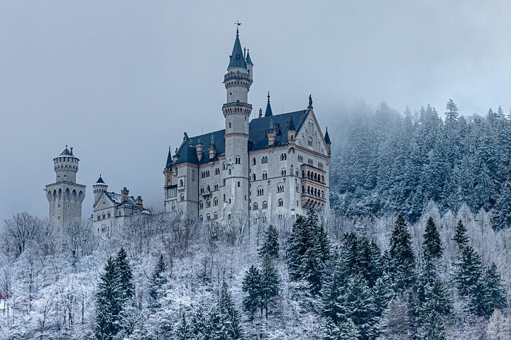 Visita ao Castelo de Neuschwanstein, um marco de conto de fadas em Füssen, Alemanha, foto 6 | wizardtrip